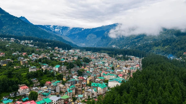 Why Clean Spaces Feel Different: The Psychology Behind Responsible Travel